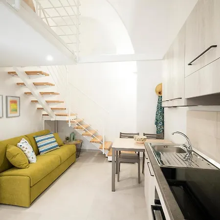 Palestro 5 *